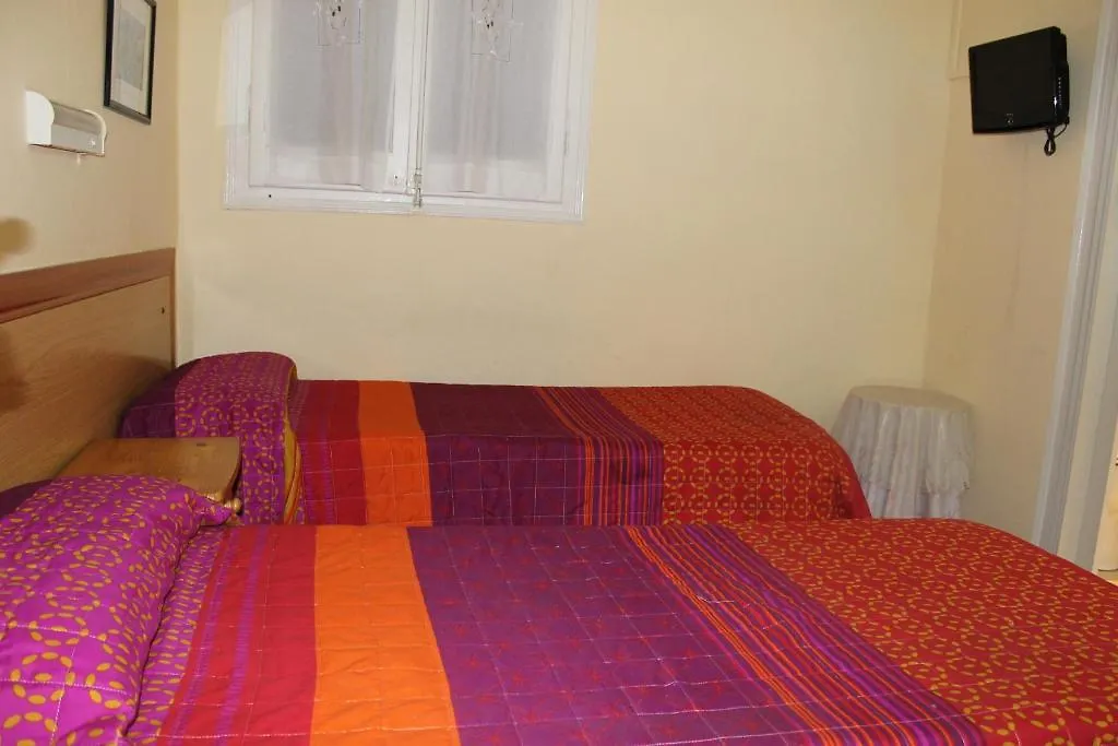 ברצלונה Hostal Ribagorza ספרד